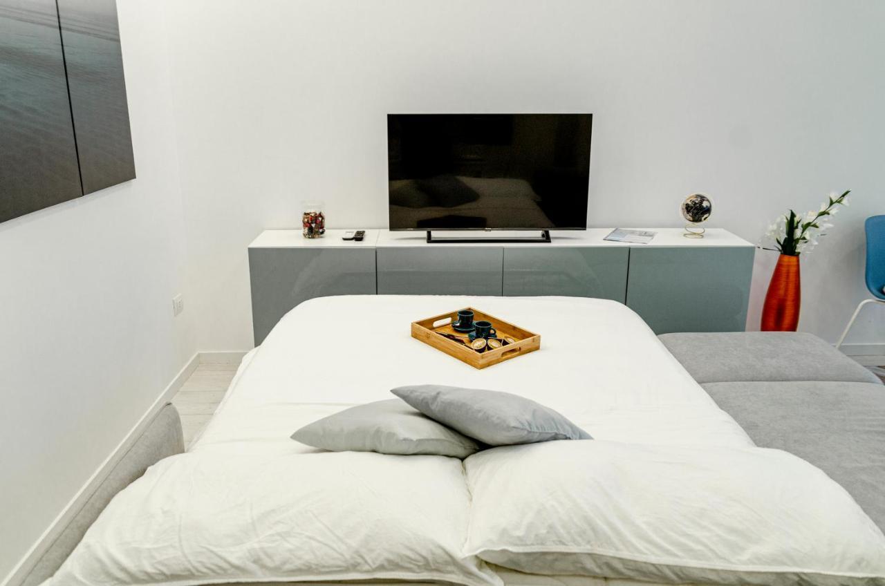 Spa & Relax Aesthetic Apartment 50M Dal Mare Монополі Екстер'єр фото