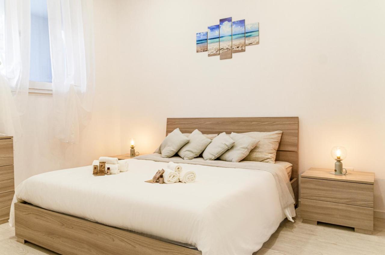 Spa & Relax Aesthetic Apartment 50M Dal Mare Монополі Екстер'єр фото